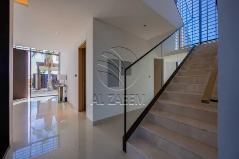 Vila na Saadiyat Island, Abu Dhabi, UAE 5 spavaće sobe, 796 m2 Br. 663027 - Slika 6