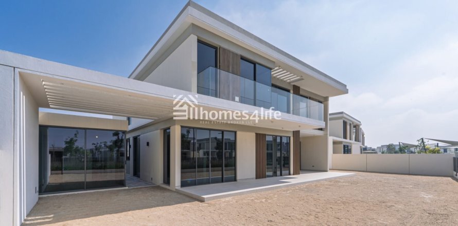 Villa in Tilal Al Ghaf, Dubai, VAE: 6 Schlafzimmer, 831 m2 Nr. 702147