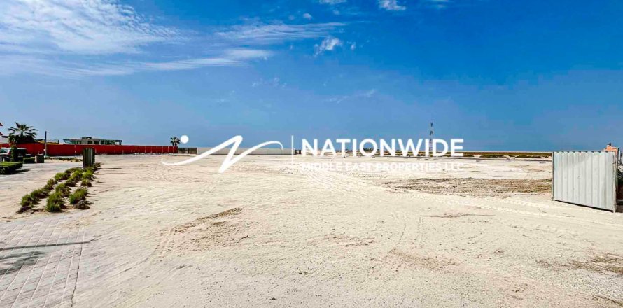 Vilă în Abu Dhabi, EAU 5 dormitoare, 1844 mp.  №650687