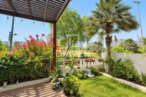 Vila v Dubai Hills Estate, Dubai, SAE 4 ložnice, 323.12 m² Č.: 768194 - fotografie 24