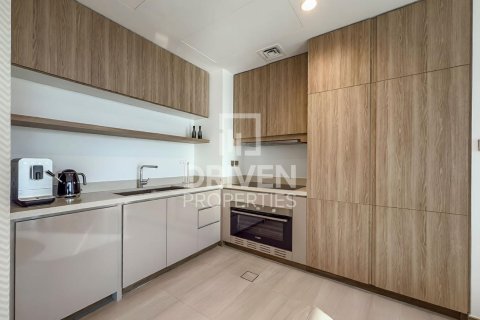 Снять в аренду квартиру в Бизнес-Бэй, Дубай, ОАЭ 3 спальни, 175.87м2, № 768197 - фото 6