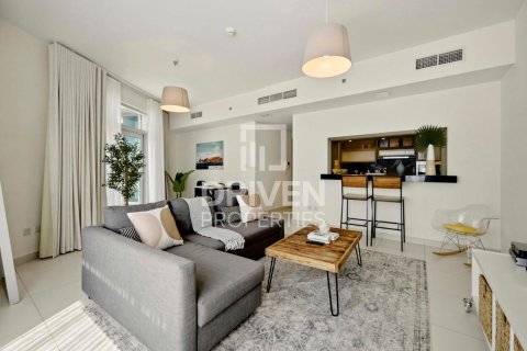 Apartament në Downtown Dubai (Downtown Burj Dubai), Dubai, Emiratet e Bashkuara Arabe 1 dhomë gjumi, 85.1 m2. № 768193 - Foto 2