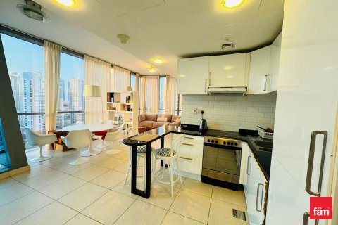 Apartamento para arrendamento em Dubai, EAU 1 quarto, 77 m2 № 652356 - foto 1