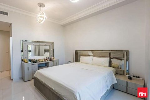 Villa para arrendamento em Dubai, EAU 3 quartos, 260.1 m2 № 652351 - foto 9