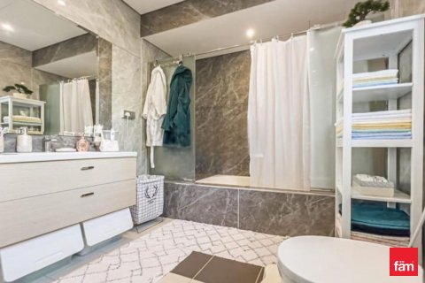 Villa para arrendamento em Dubai, EAU 3 quartos, 260.1 m2 № 652351 - foto 13