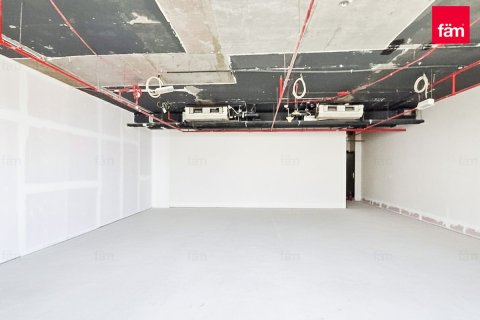 Üürile anda kontor asukohaga Dubai, AÜE: 117.8 m² Nr 652353 - pilt 1