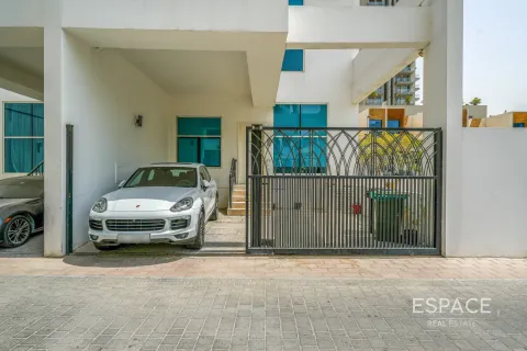 خانه شهری برای فروش در  Jumeirah Village Circle، Dubai، امارات متحده عربی  4 خوابه ، 189 متر مربع ، شماره 661140 - تصویر 19