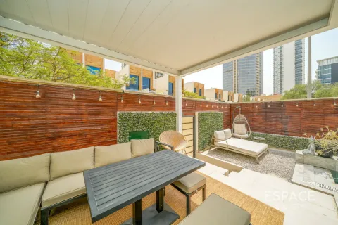 خانه شهری برای فروش در  Jumeirah Village Circle، Dubai، امارات متحده عربی  4 خوابه ، 189 متر مربع ، شماره 661140 - تصویر 17