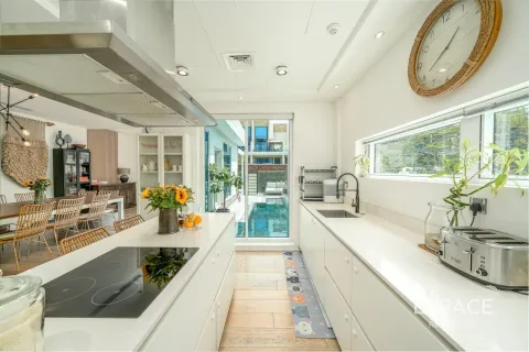 خانه شهری برای فروش در  Jumeirah Village Circle، Dubai، امارات متحده عربی  4 خوابه ، 189 متر مربع ، شماره 661140 - تصویر 6