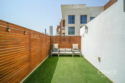 خانه شهری برای فروش در  Jumeirah Village Circle، Dubai، امارات متحده عربی  4 خوابه ، 189 متر مربع ، شماره 661140 - تصویر 15