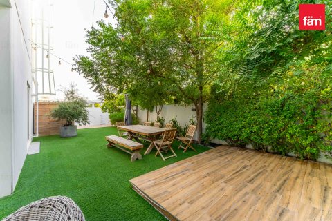 Adosado en venta en Dubai, EAU 3 dormitorios, 323.8 m2 № 638174 - foto 15