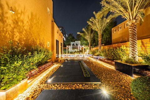 Vila di Al Furjan, Dubai, UEA 6 kamar tidur, 875 m2 nomor 663767 - foto 21