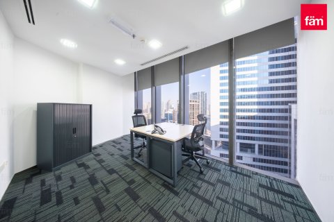 Office til salg i Business Bay, Dubai, UAE 864.5 kvm № 686275 - foto 25