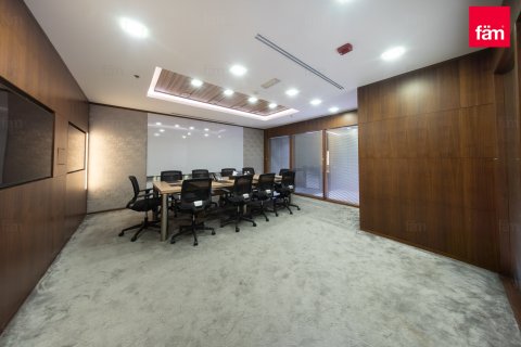 Office til salg i Business Bay, Dubai, UAE 864.5 kvm № 686275 - foto 13