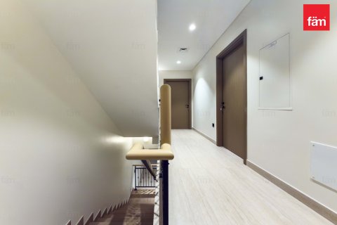 Kamienica do wynajęcia w Dubai, ZEA 5 sypialnie, 219.6 mkw., nr 686277 - zdjęcie 14