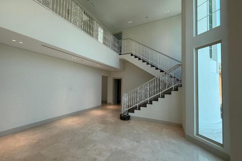 Vilë në Jumeirah Islands, Dubai, Emiratet e Bashkuara Arabe 4 dhoma gjumi, 530 m2. № 613061 - Foto 17