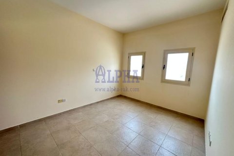 Kamienica do wynajęcia w Al Hamra Village, Ras Al Khaimah, ZEA 3 sypialnie, 274.1 mkw., nr 706126 - zdjęcie 6