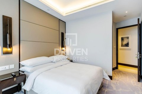 Apartament në Downtown Dubai (Downtown Burj Dubai), Dubai, Emiratet e Bashkuara Arabe 2 dhoma gjumi, 143.35 m2. № 746979 - Foto 4