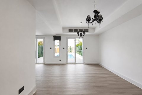 Huvila The Springs, Dubai, Arabiemiraatit 2 makuuhuonetta, 152.97 m2 № 764426 - kuva 3