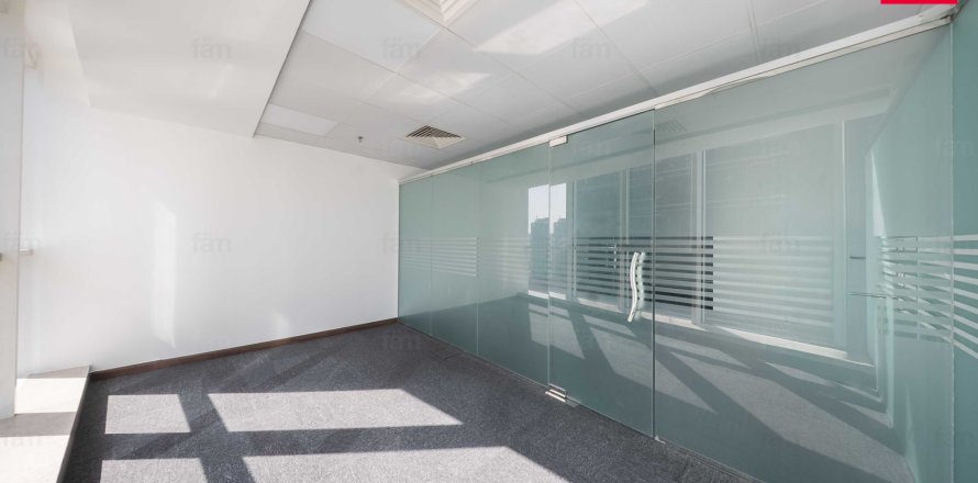 Kancelária v Business Bay, Dubai, SAE 64 m2 č. 679956