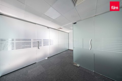 Birojs Business Bay, Dubaijā, AAE 64 m2 Nr. 679956 - attēls 12