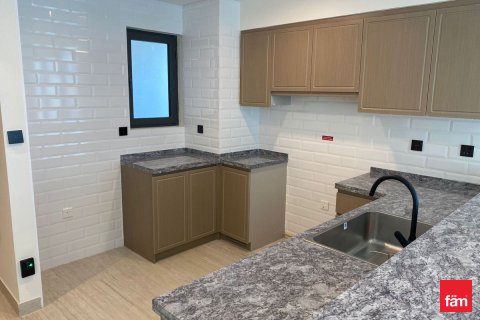 Rijtjeshuis te huur in Dubai, VAE 5 slaapkamers, 215.1 vr.m., nr 679958 - foto 20