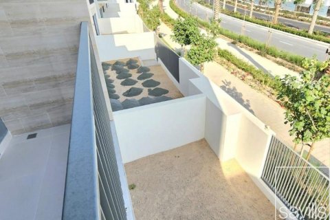 Townhouse in Arabian Ranches 3, Dubai, UAE 3 bedrooms, 134 sq.m. № 635330 - photo 17