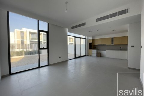 阿联酋 Dubai Arabian Ranches 3 待售 : 4 卧, 235 平方米 , 编号635331 - 照片 3