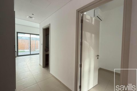 Townhouse in Arabian Ranches 3, Dubai, UAE 3 bedrooms, 129 sq.m. № 635328 - photo 13