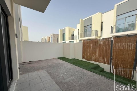 Townhouse in Arabian Ranches 3, Dubai, UAE 3 bedrooms, 129 sq.m. № 635328 - photo 9