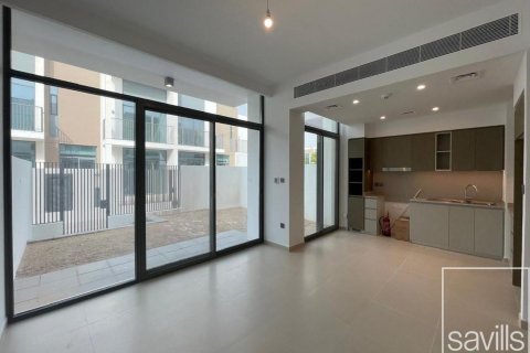 Townhouse in Arabian Ranches 3, Dubai, UAE 3 bedrooms, 129 sq.m. № 635328 - photo 18