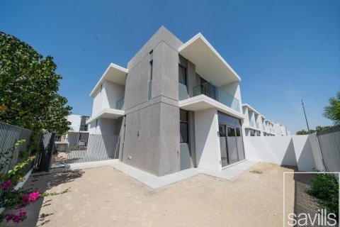 Townhouse in Arabian Ranches 3, Dubai, UAE 4 bedrooms, 249 sq.m. № 635329 - photo 6