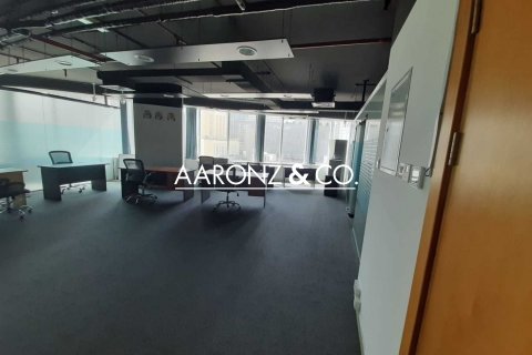 Toimisto Business Bay, Dubai, Arabiemiraatit 169 m2 № 704175 - kuva 2