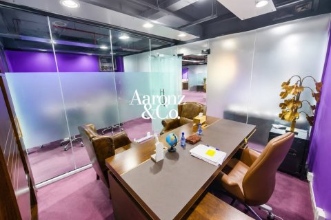 Business Bay、Dubai、UAE にあるオフィス販売中 169 m2、No704175 - 写真 6