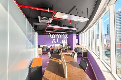 Business Bay、Dubai、UAE にあるオフィス販売中 169 m2、No704175 - 写真 9