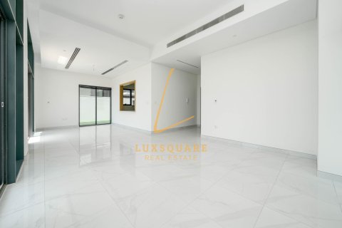 Al Furjan, Dubai, UAE의 임대용 빌라 침실 4개, 548제곱미터 번호 704172 - 사진 5