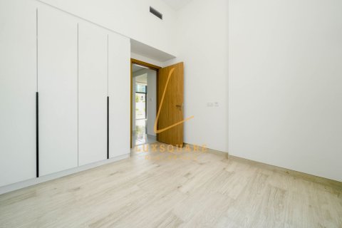 Al Furjan, Dubai, UAE의 임대용 빌라 침실 4개, 548제곱미터 번호 704172 - 사진 8