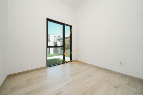 Al Furjan, Dubai, UAE의 임대용 빌라 침실 4개, 548제곱미터 번호 704172 - 사진 7