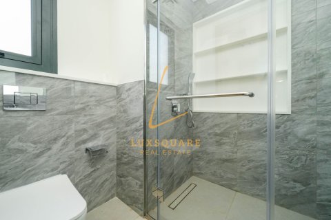 Al Furjan, Dubai, UAE의 임대용 빌라 침실 4개, 548제곱미터 번호 704172 - 사진 24