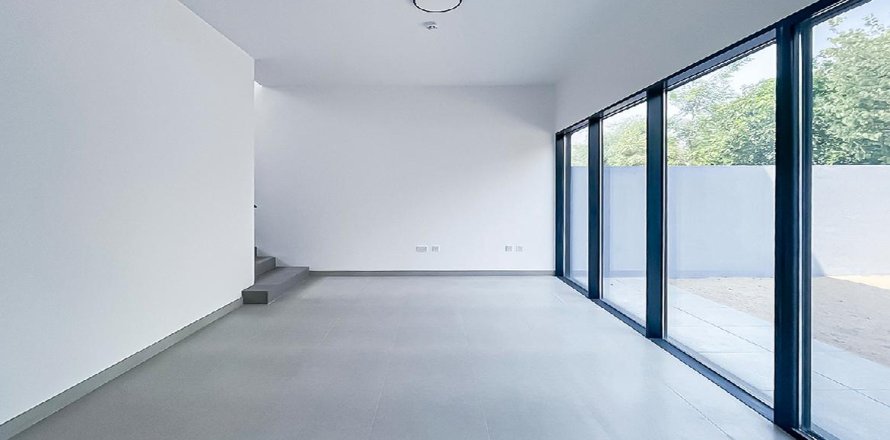 Řadový dům v Tilal City, Sharjah, SAE 4 ložnice, 247.21 m² Č.: 749098