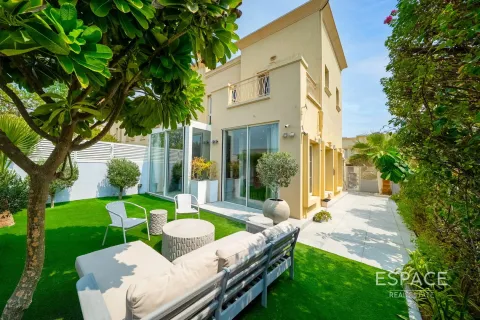 Vila u The Springs, Dubai, UAE 2 spavaćih soba, 167 m2 Br. 649577 - fotografija 1