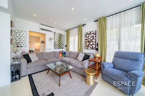 Vila u The Springs, Dubai, UAE 2 spavaćih soba, 167 m2 Br. 649577 - fotografija 2