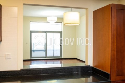 Снять в аренду квартиру в Джумейра Лейк Тауэрс, Дубай, ОАЭ 2 спальни, 154м2, № 655962 - фото 2