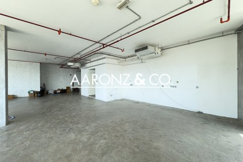 Toimisto Jumeirah Lake Towers, Dubai, Arabiemiraatit 140 m2 № 644712 - kuva 17
