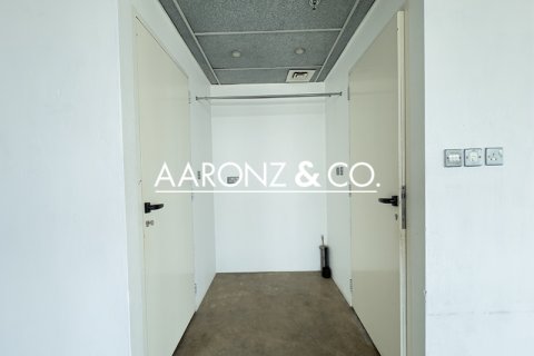 Toimisto Jumeirah Lake Towers, Dubai, Arabiemiraatit 140 m2 № 644712 - kuva 14