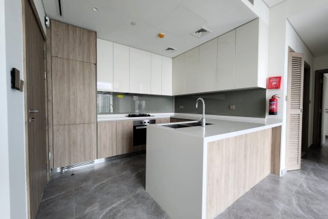Apartmen di Business Bay, Dubai, UAE 2 bilik tidur, 88 meter persegi № 740625 - foto 11