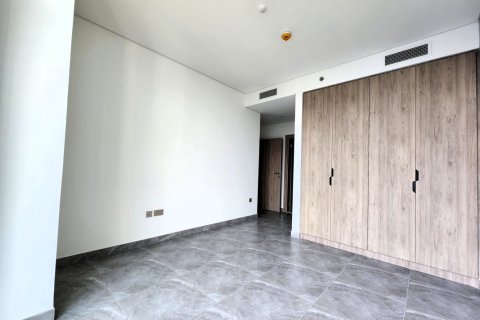 Apartmen di Business Bay, Dubai, UAE 2 bilik tidur, 88 meter persegi № 740625 - foto 5