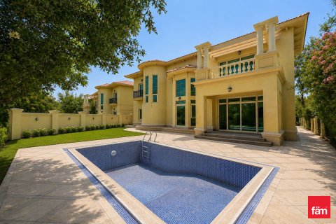 Villa à louer à Jumeirah Islands, Dubai, EAU 4 chambres, 989.1 m2 № 717912 - photo 3