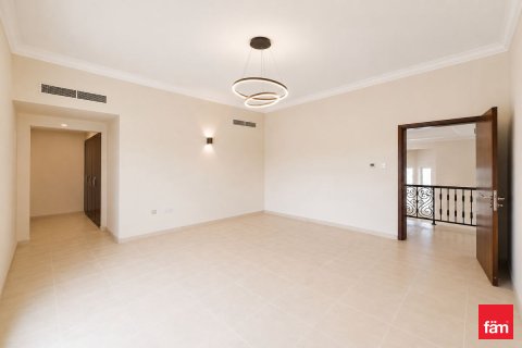 Villa à louer à Jumeirah Islands, Dubai, EAU 4 chambres, 989.1 m2 № 717912 - photo 7