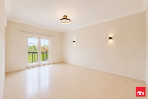 Villa à louer à Jumeirah Islands, Dubai, EAU 4 chambres, 989.1 m2 № 717912 - photo 9